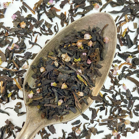 Spring Romance Black Tea (Lilac)